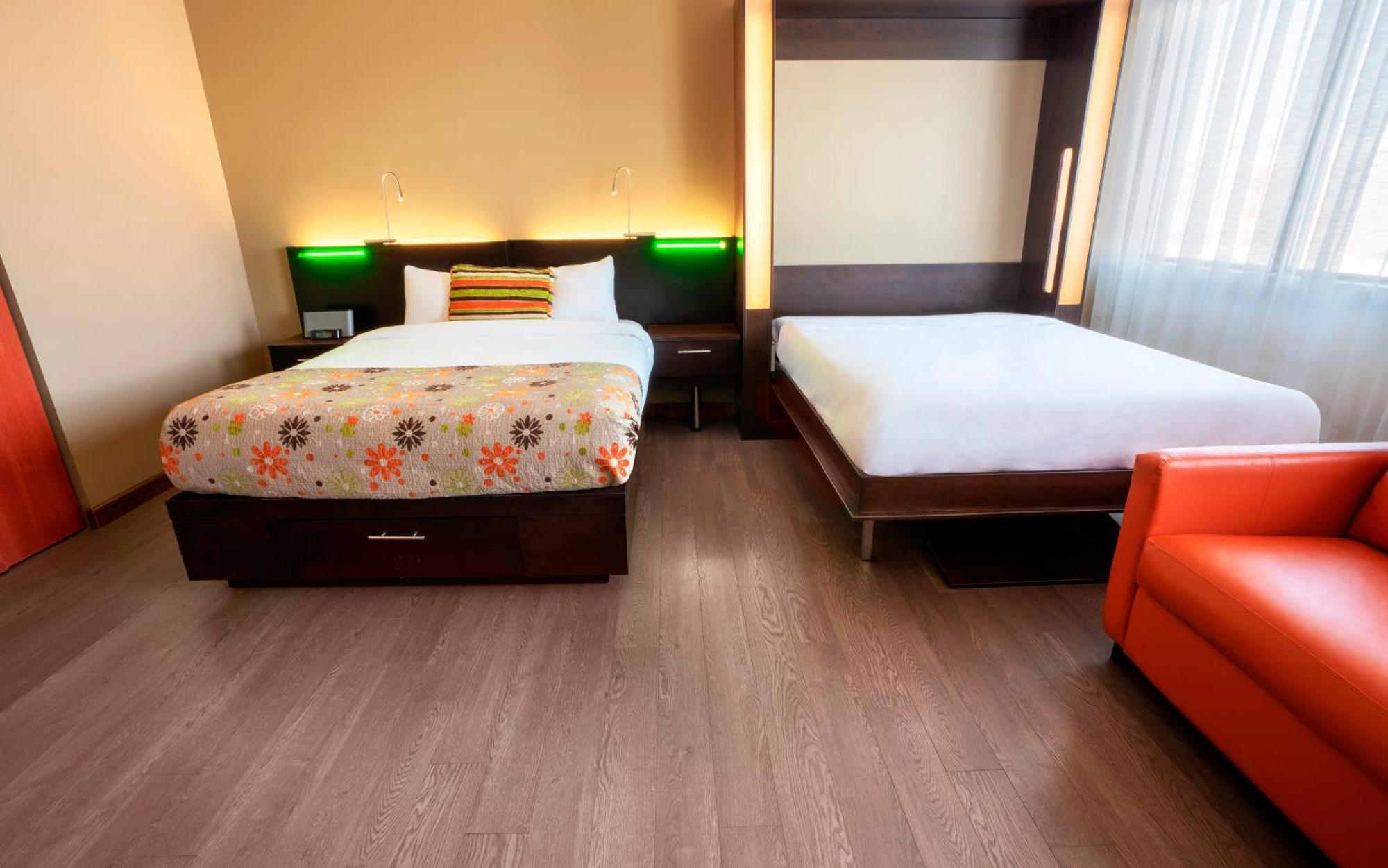 Hotel Must Quebec City Room photo