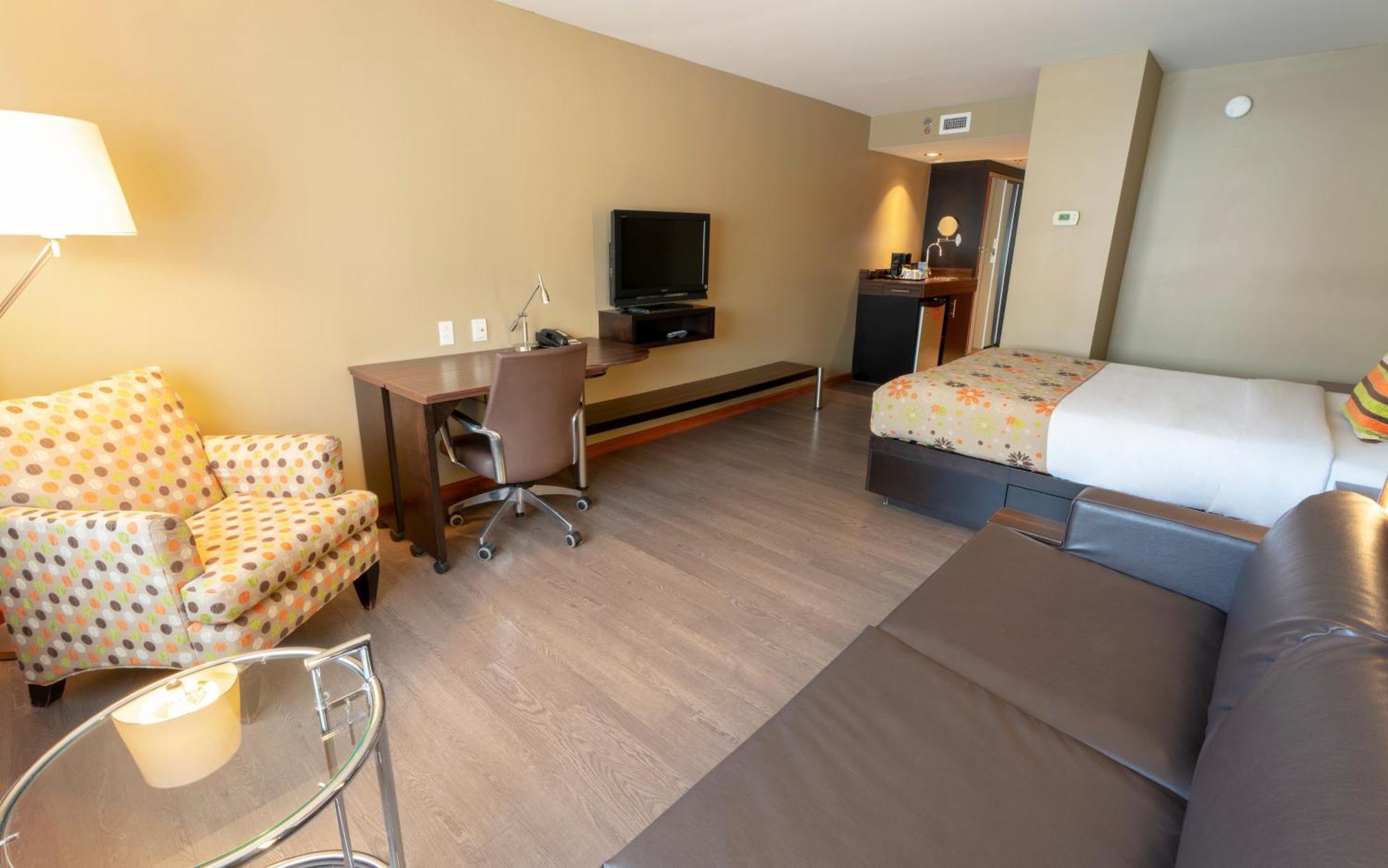Hotel Must Quebec City Room photo
